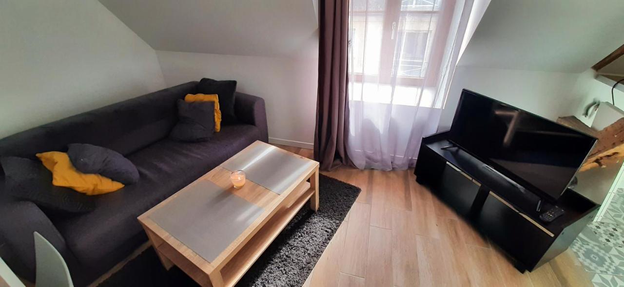 Ferienwohnung Charmant Studio Au Coeur De Sens Exterior foto